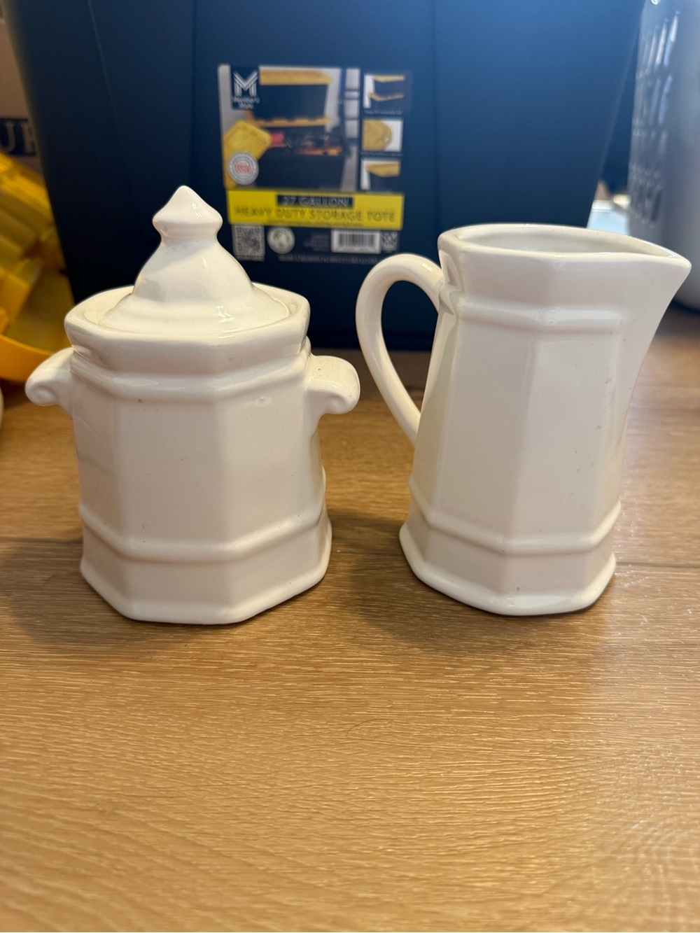Pfaltzgraff Heritage Creamer & Sugar Set